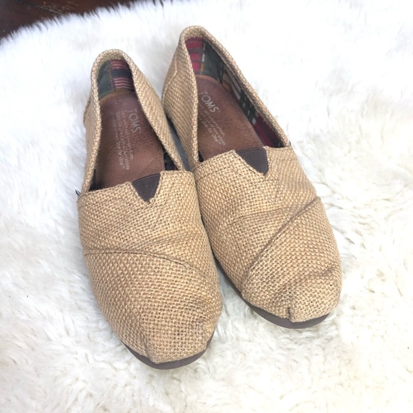 Toms Shoes - Toms tan & brown burlap natural size w6 flats